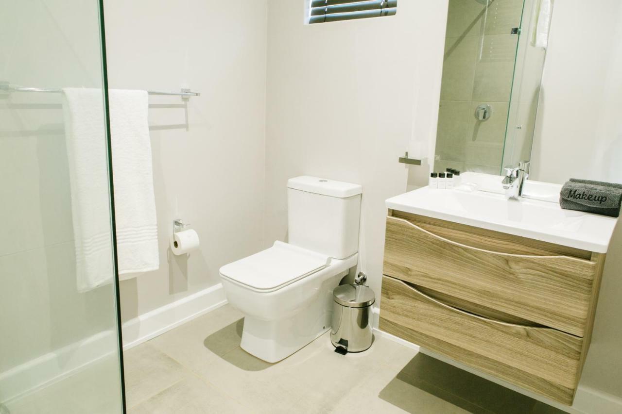 30 On Whites Guesthouse Bloemfontein Eksteriør billede