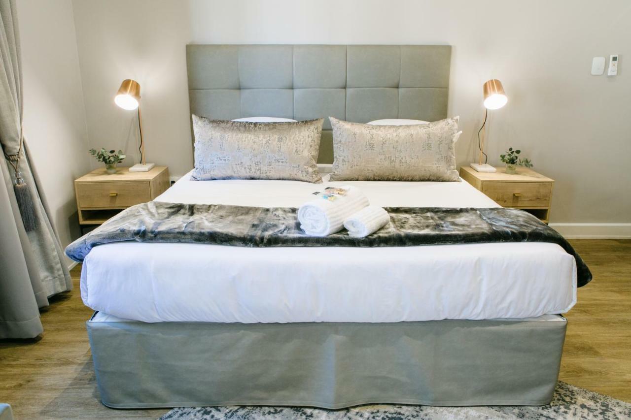 30 On Whites Guesthouse Bloemfontein Eksteriør billede